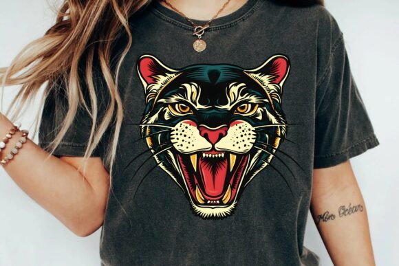 Roaring Panther Head: Bold Retro Streetwear Graphic